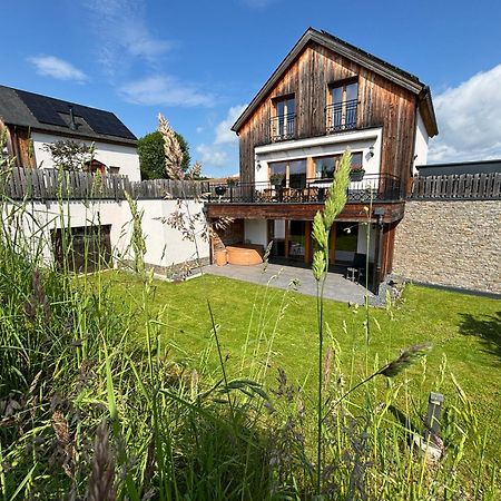 Chalets Petry Spa & Relax Bettel エクステリア 写真