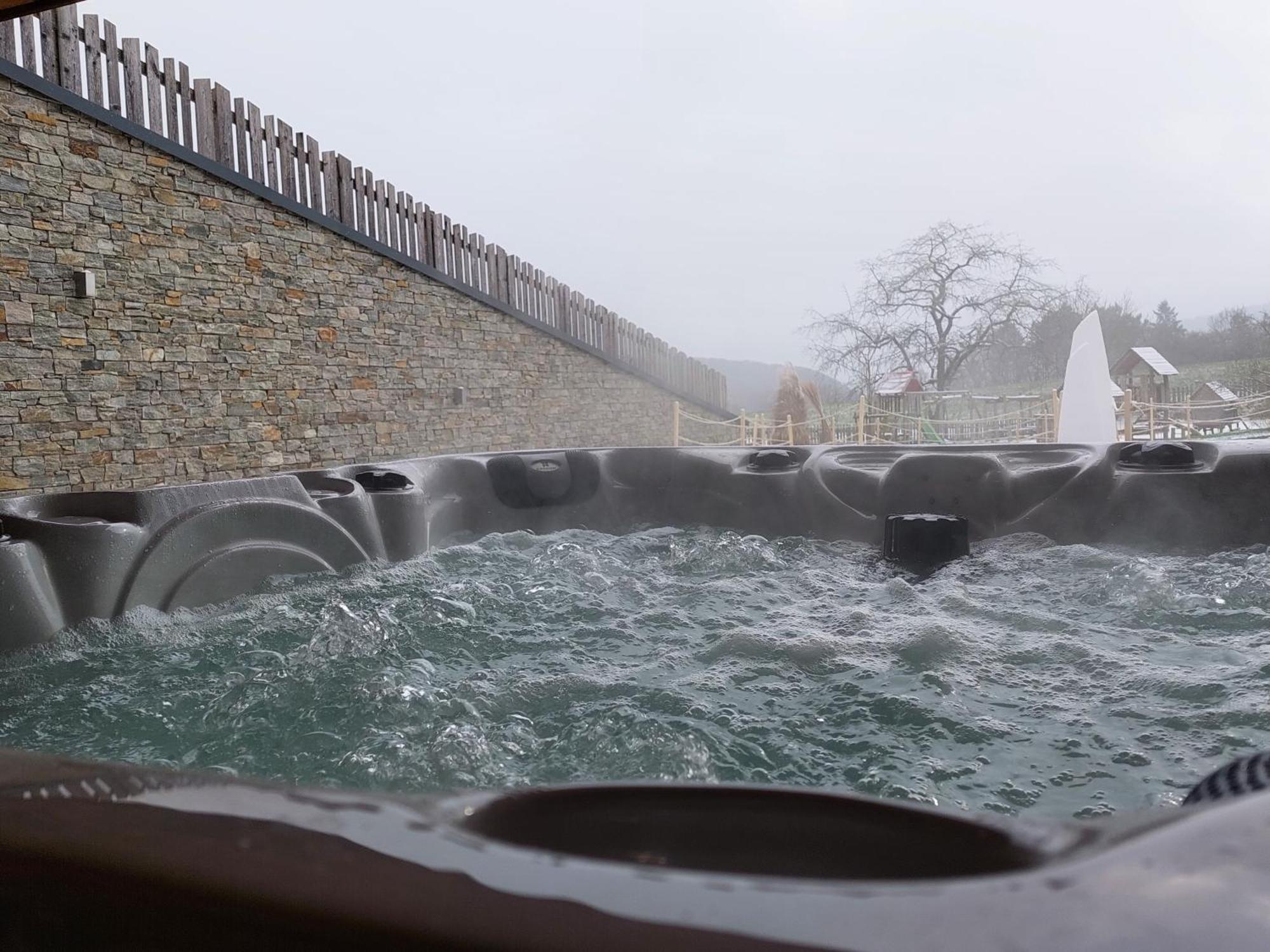 Chalets Petry Spa & Relax Bettel エクステリア 写真