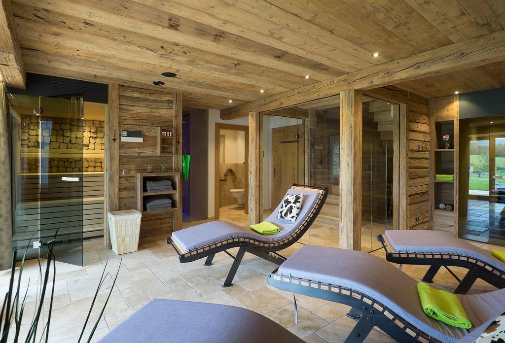 Chalets Petry Spa & Relax Bettel エクステリア 写真