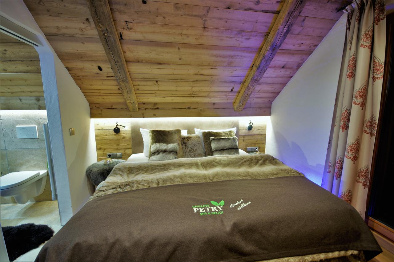 Chalets Petry Spa & Relax Bettel エクステリア 写真