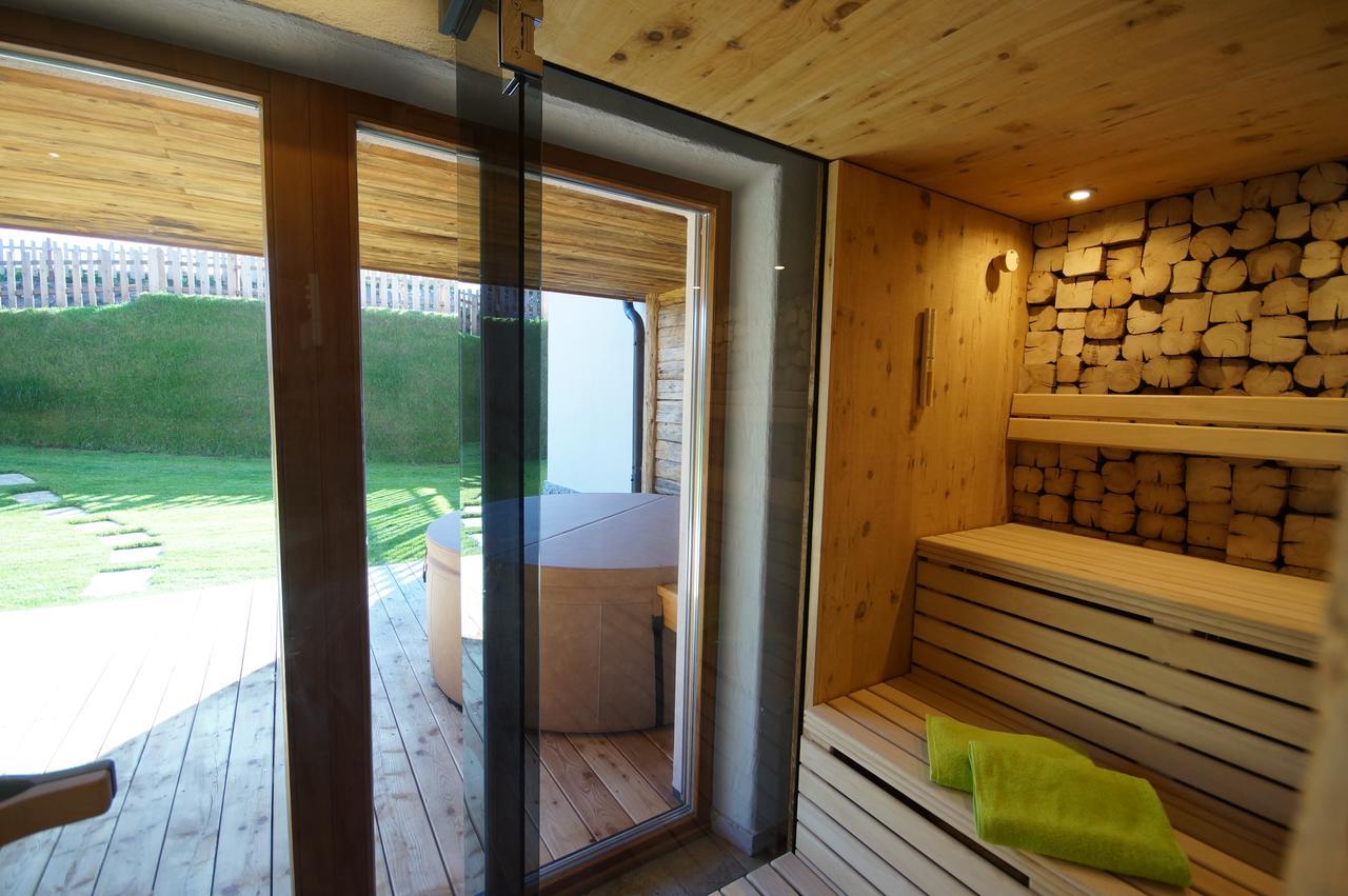 Chalets Petry Spa & Relax Bettel エクステリア 写真